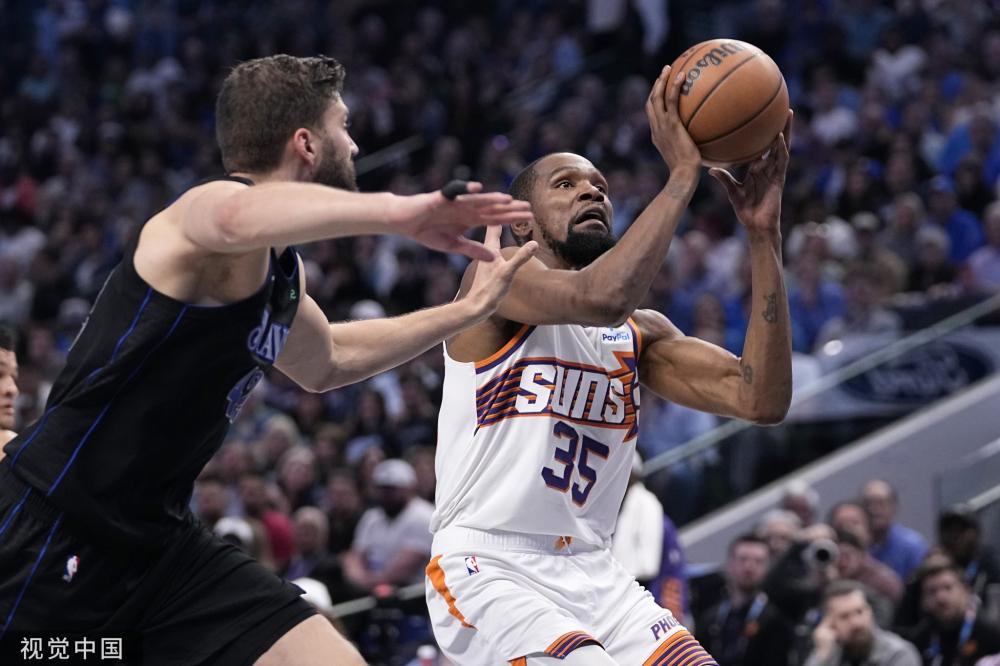 谈判桌上的 谈判桌上的